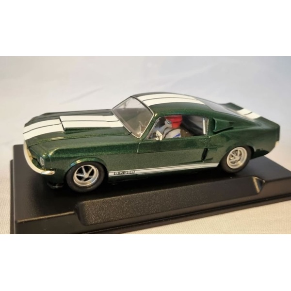 Thunderslot CA00501S/W Shelby Ford Mustang G.T. 350 Dark Moss Green 1967